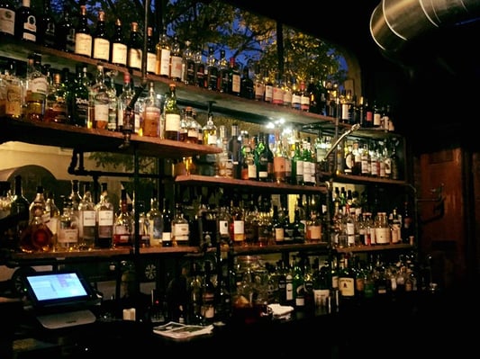 4_The_BBQ_And_Whiskey_Saloon_Whiskey_Bar_Missouri
